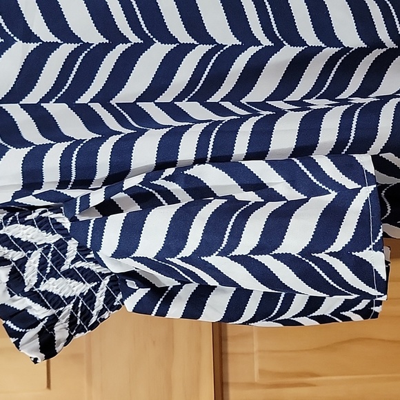 True Destiny Top - Picture 2 of 6